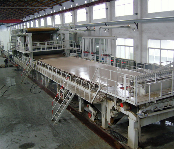 瓦楞紙、箱板紙、掛面紙、牛皮紙造紙機(jī)